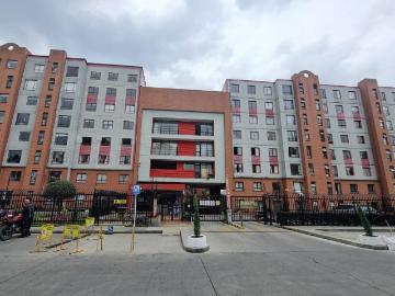 Apartamento En Arriendo En Bogota En Hayuelos A235091