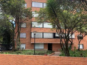 Apartamento EN ARRIENDO EN Bogotá EN Multicentro Usaquén 13742 $4.200.000