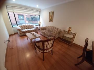 Apartamento En Arriendo En Bogota En Santa Barbara A368628