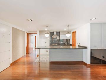 Apartamento En Arriendo En Bogota En Santa Barbara Alta A351207