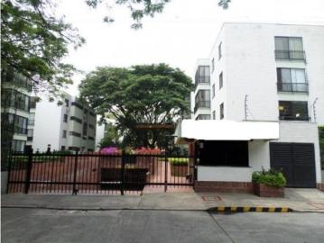 Apartamento En Arriendo En Cali En Multicentro A366804