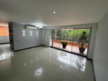 Apartamento En Arriendo En Cali En Ciudad Jardin A284555
