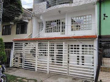 Apartamento En Arriendo En Cali En Primero De Mayo A376932