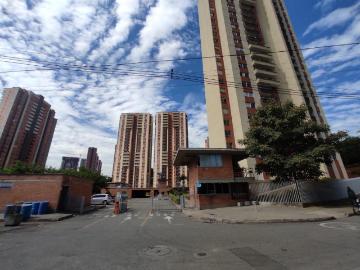 Apartamento En Arriendo En Itagüi En Ditaires A151980