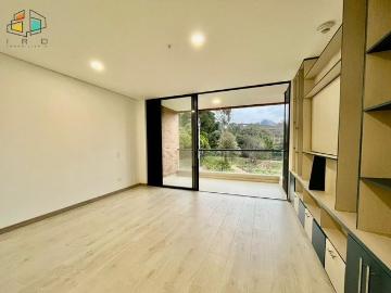 Apartamento en arriendo en Retiro