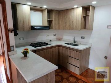 Apartamento en arriendo Envigado la Mina parte baja