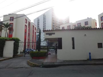 Apartamento en arriendo Irazu Ii, Calle 3 #5 13, Ibagué, Tolima, Colombia