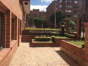 Apartamento en Arriendo, LA CAROLINA SANTA BARBARA Country, Bogotá D.C