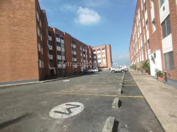Apartamento en Arriendo, La Loma Del Indio, Medellín