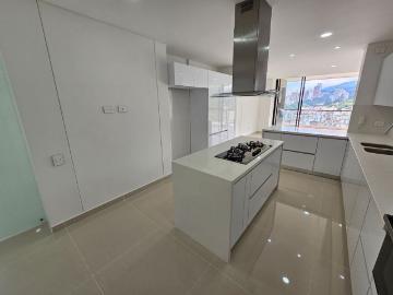 Apartamento en arriendo Lagos Del Cacique, Oriente