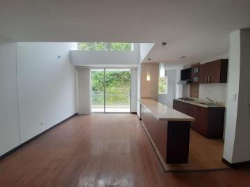 Apartamento en arriendo, Laureles