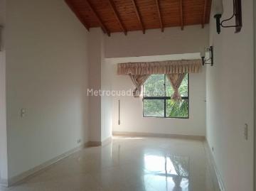 Apartamento en Arriendo, LAURELES, Medellín