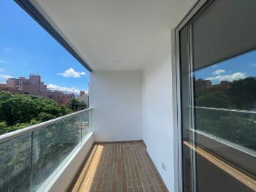 Apartamento en Arriendo LAURELES MEDELLIN