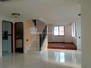 Apartamento en Arriendo, LAURELES, Medellín