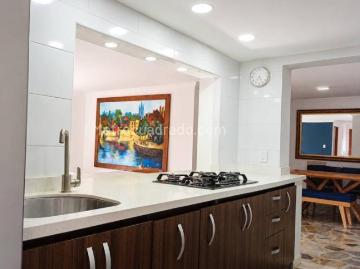 Apartamento en Arriendo, Laureles, Medellín