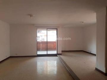 Apartamento en Arriendo, LAURELES, Medellín