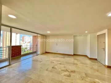 Apartamento en Arriendo, LAURELES, Medellín