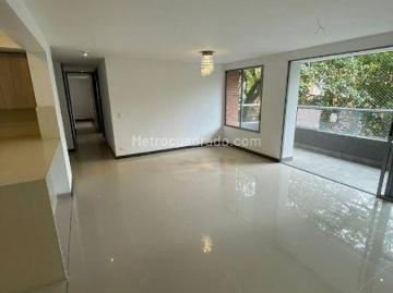Apartamento en Arriendo, Loma De Los Bernal, Medellín