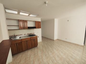 Apartamento en arriendo Los colores, Medellín