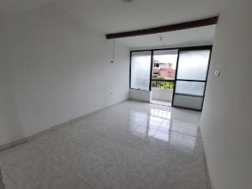 Apartamento en arriendo, Manrique central