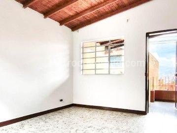 Apartamento en Arriendo, Manrique, Medellín