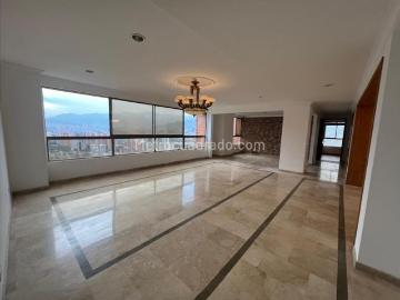Apartamento en Arriendo, Poblado, Medellín