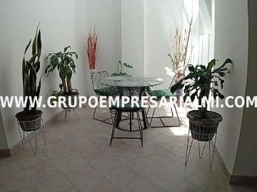Apartamento En Arriendo Sector Santa Mónica Cod: 33806