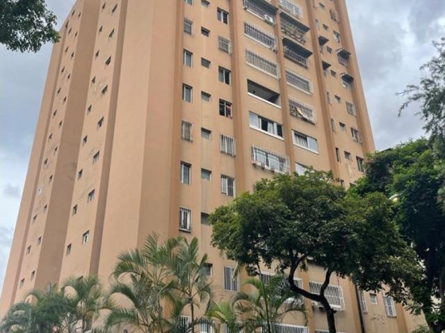 apartamento en calle cerrada de la Urbina, calle 2