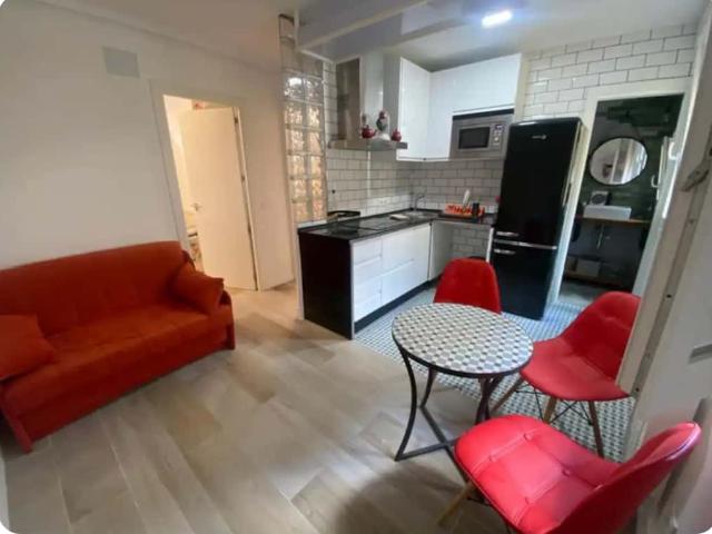 Apartamento en Calle del Mesón de Paredes, Madrid