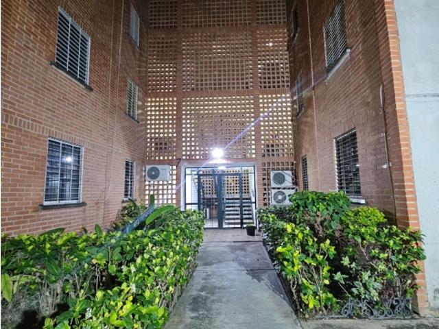 APARTAMENTO EN EL TULIPN, SAN DIEGO. SIRISD 105