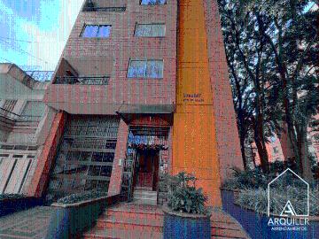 Apartamento en el barrio la castellana 3