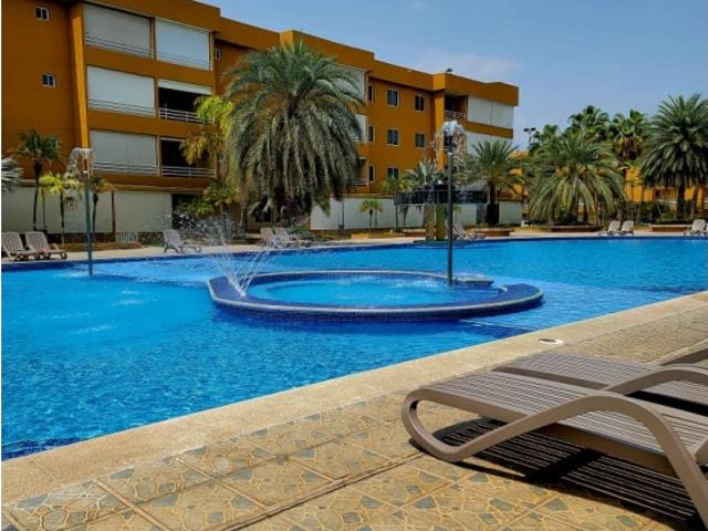 APARTAMENTO EN EL C.R PUNTA CANAL LECHERIA VE49 101LC JRAN