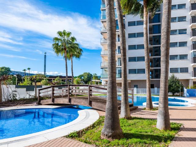 Apartamento en el residencial Terrazas 2, que destaca por su. 87m² Oropesa