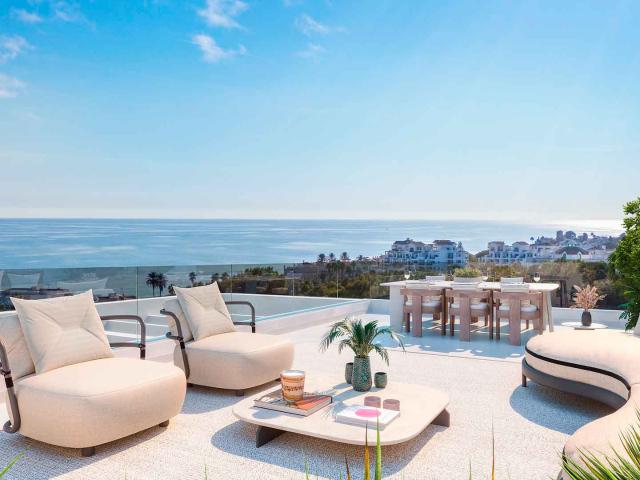 Apartamento en Estepona con amplia terraza en venta