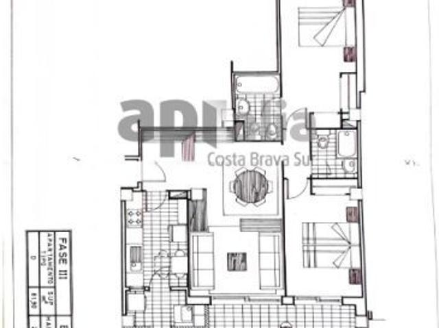 Apartamento en Fenals con vista mar y piscina
