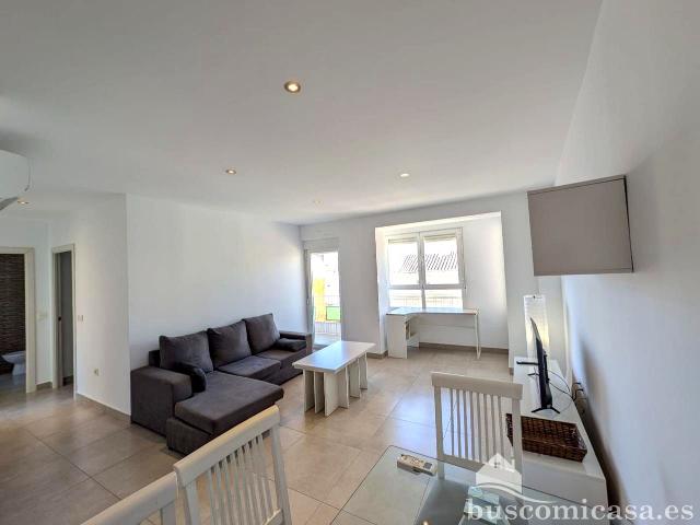 Apartamento en Isaac Peral + posibilidad ático. JULIO
