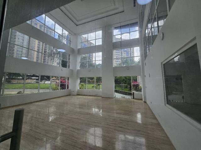 APARTAMENTO EN LA TRIGALEÑA, VALENCIA. RES AGUA VIVA. SCLAUP 69