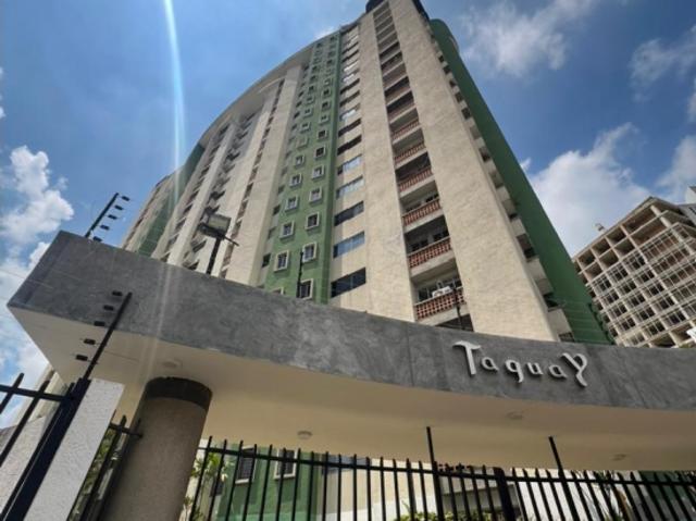 Apartamento en la Urb. Los Mangos, Res Taguay, Valencia