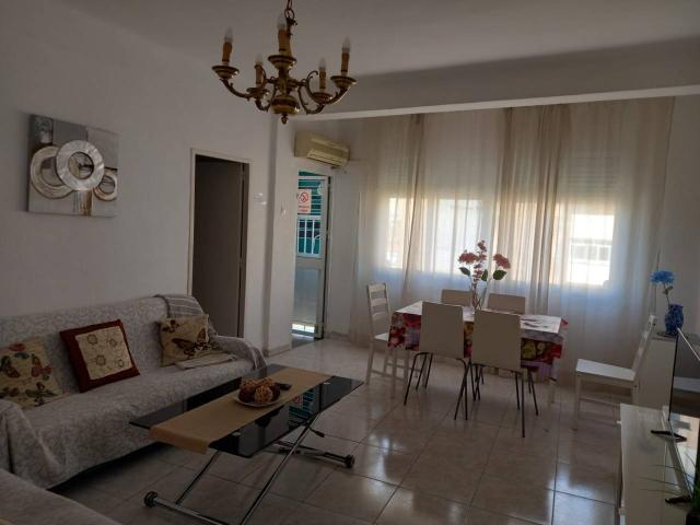 APARTAMENTO EN MÁLAGA