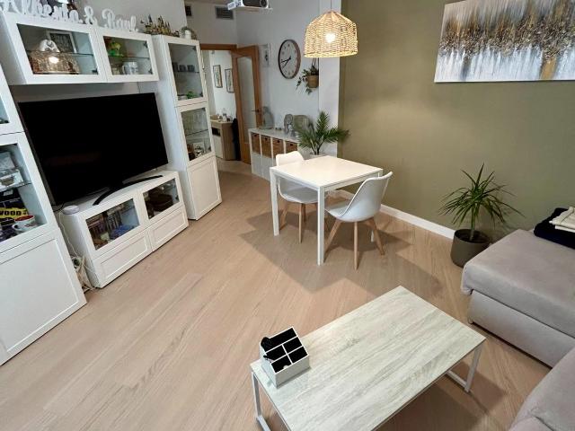 Apartamento en Planta Baja a 800 m de la Playa en l’Hospitalet de l’Infant