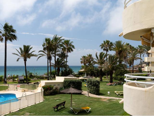 Apartamento en primera línea de playa en La Cala de Mijas