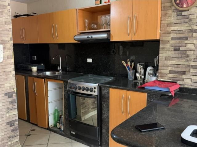 Apartamento en Res. Las Tapias, Los Caobos