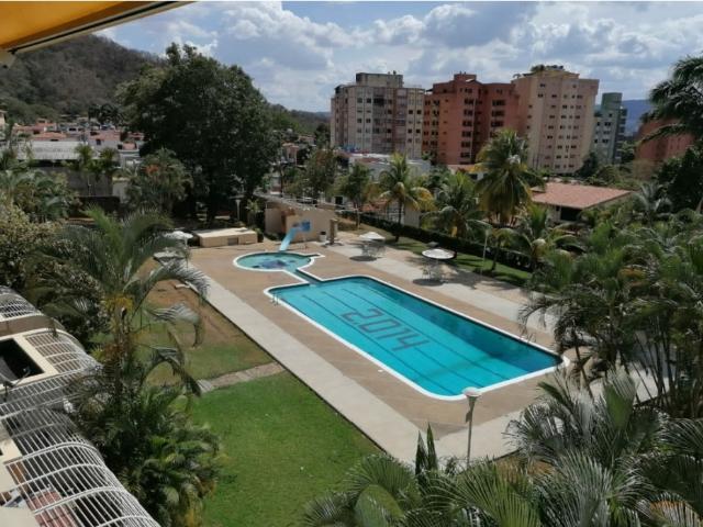 APARTAMENTO EN RESIDENCIAS 2014