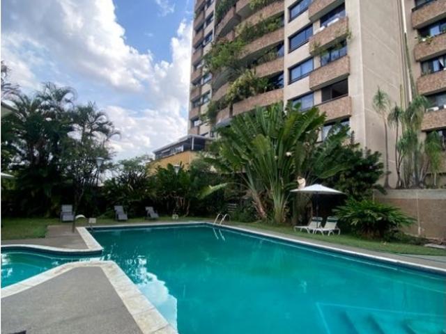 APARTAMENTO EN SANTA EDUVIGIS EN VENTA