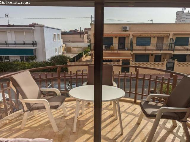 Apartamento en Santa Pola con vistas laterales al mar