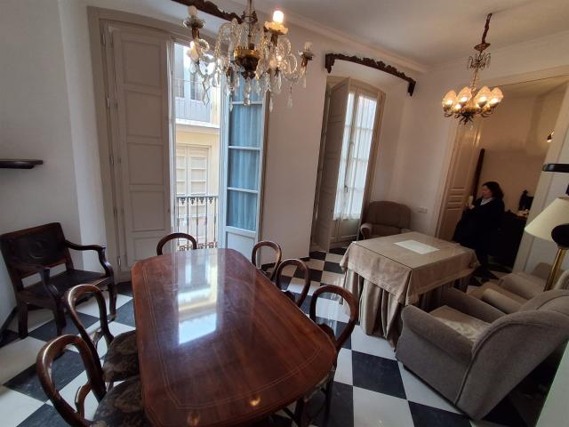 Apartamento en Santos 6 2º d 100m² Málaga