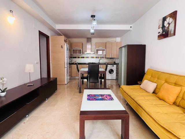 APARTAMENTO EN SAN ISIDRO