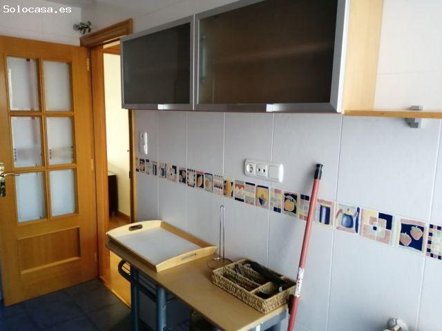 APARTAMENTO EN SAN JOSÉ CON GARAJE INCLUIDO IMPECABLE