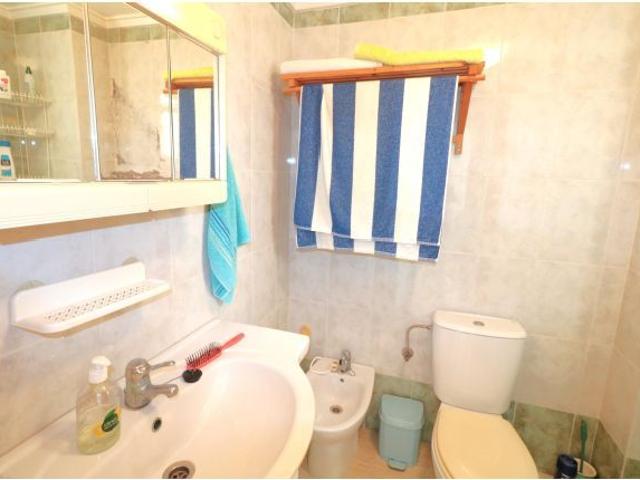 Apartamento Encantador a Solo 500 Metros del Mar en Torrevieja