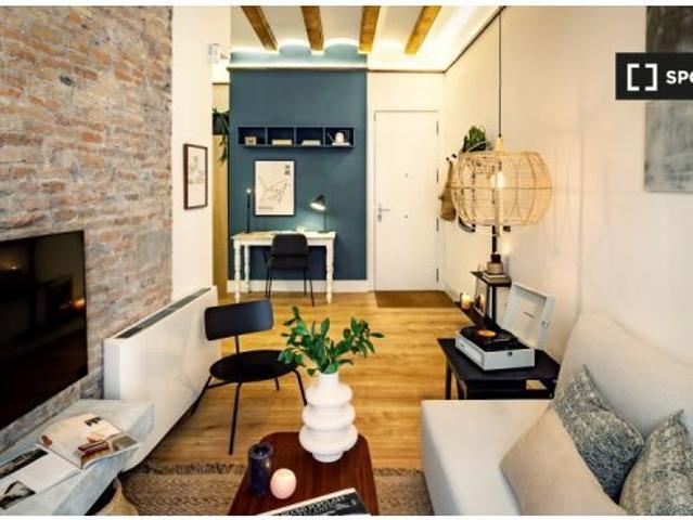 Apartamento entero de 2 dormitorios en Barcelona